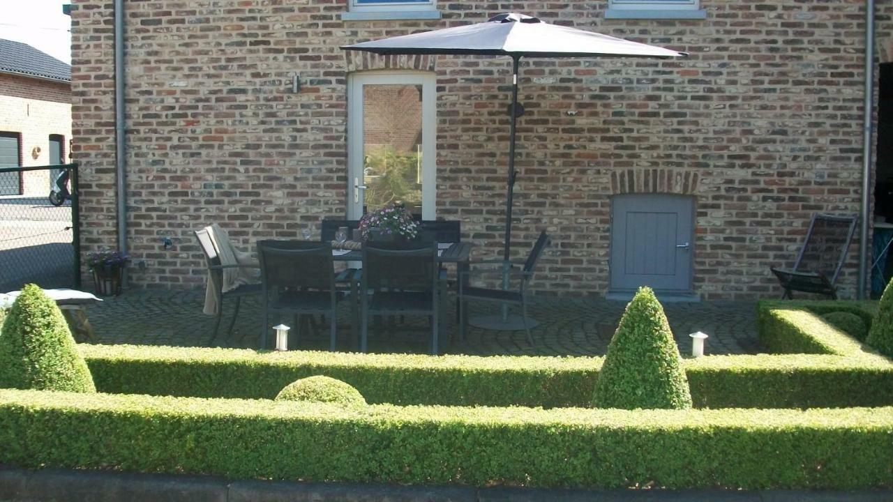 'Tmaelhof Villa Вурен Екстериор снимка